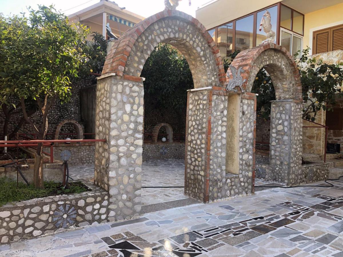 The Sunset Villa Leven Avlonya Dış mekan fotoğraf